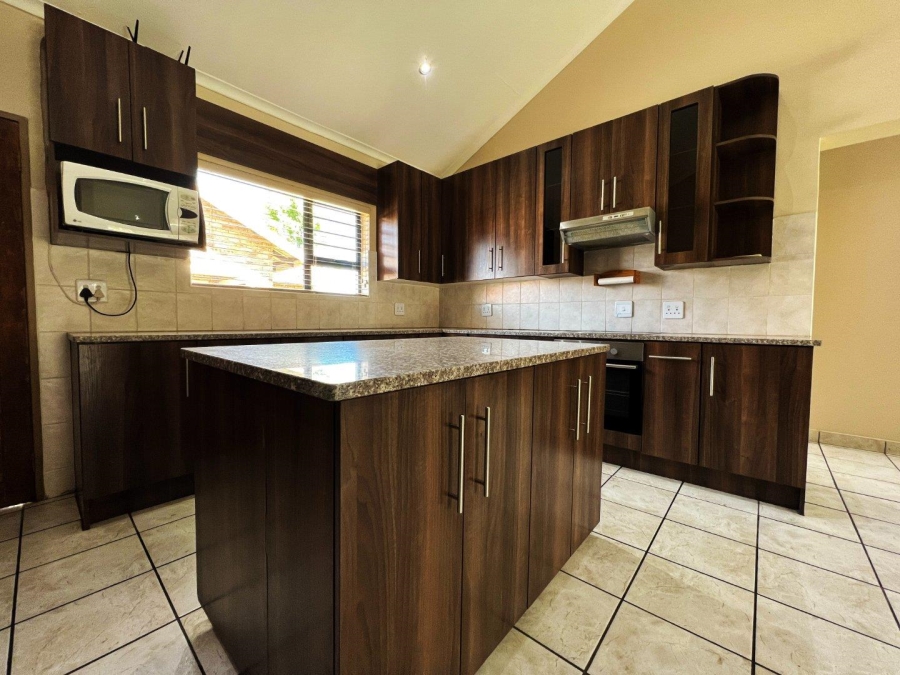 3 Bedroom Property for Sale in Baillie Park North West